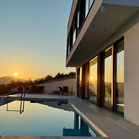 Willa Keli By Istrialux