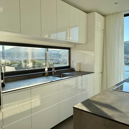 Keli By Istrialux Willa